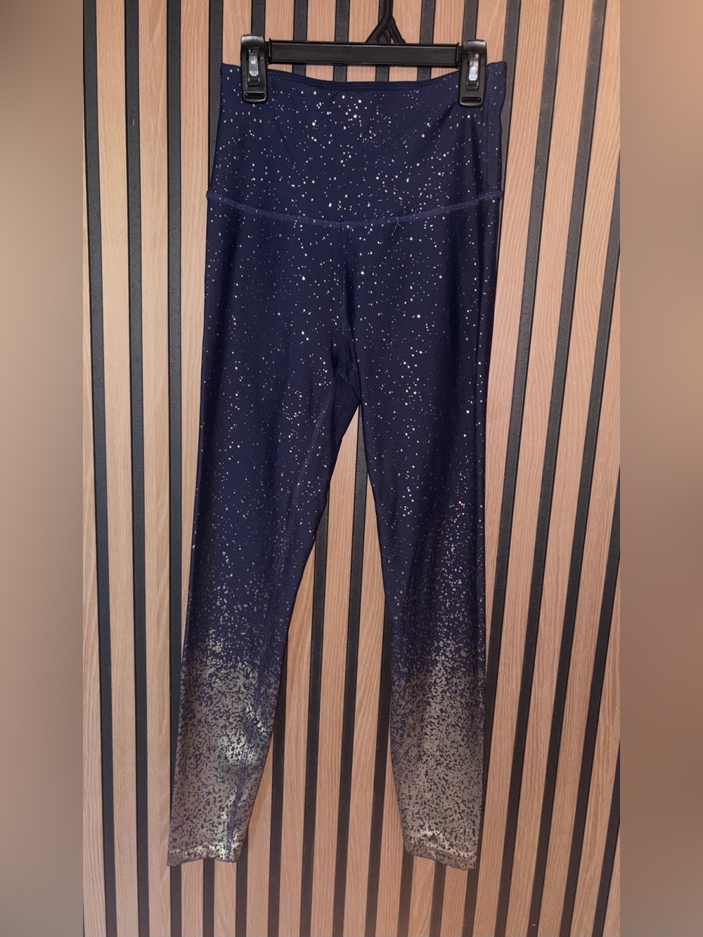 Women's Gold Ombré and Splatter Beyond Yoga Leggings - Blue & Gold - SZ M - Picture 4 of 5